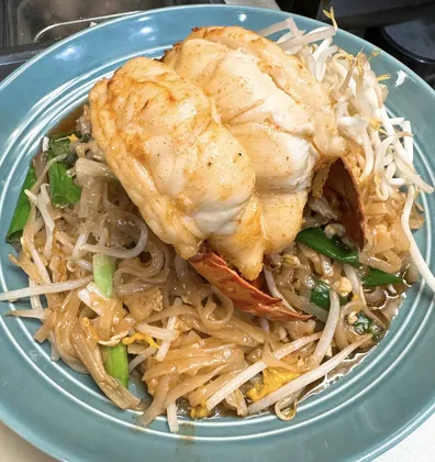 Nawa Thai Manhattan beach, business photo 3